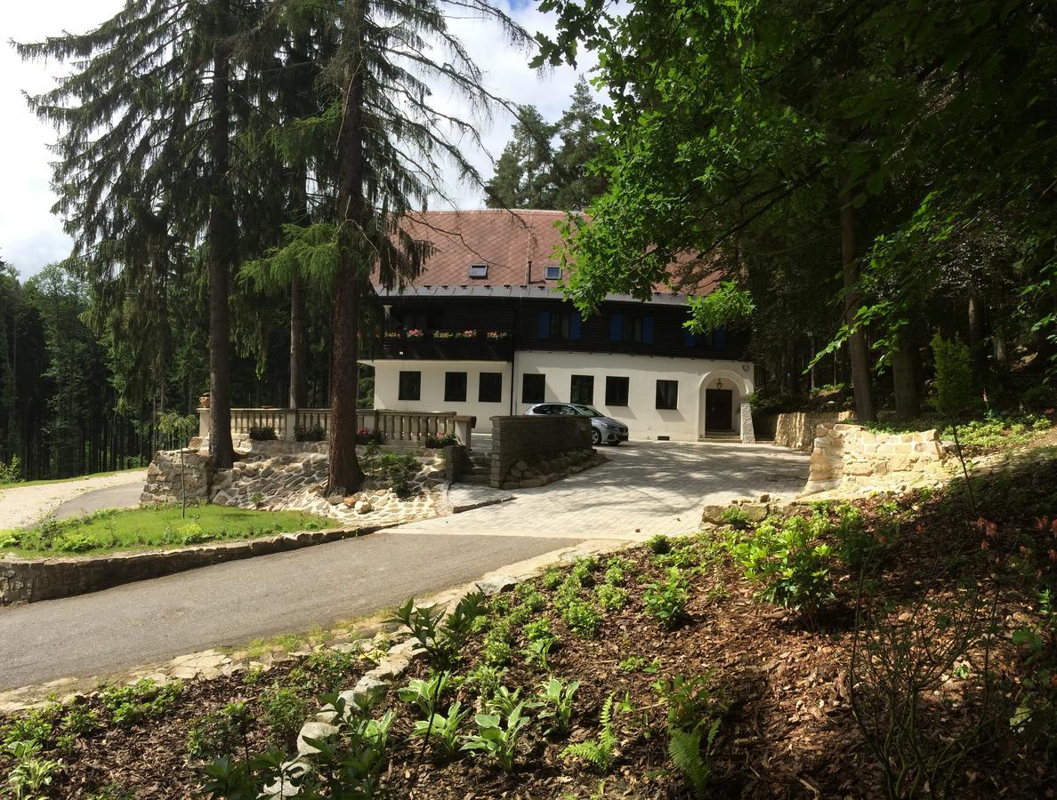 Hunting Lodge Vitkov Sokolov Exterior photo